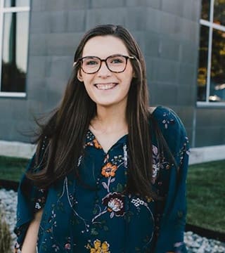 Image of Dani Graves